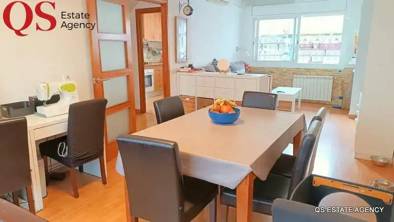 Adosado con terraza en venta en Centre