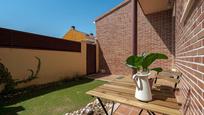 Garden of Single-family semi-detached for sale in Campo Real  with Air Conditioner, Heating and Private garden