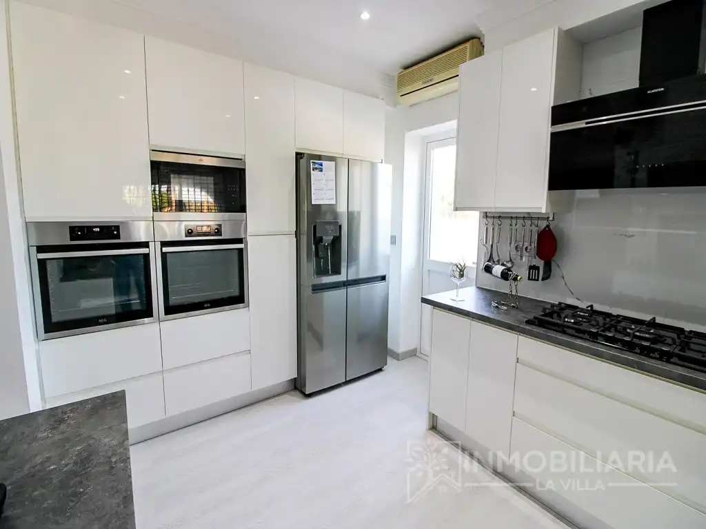 Kitchen of Country homes for sale in Coín  with Swimming Pool