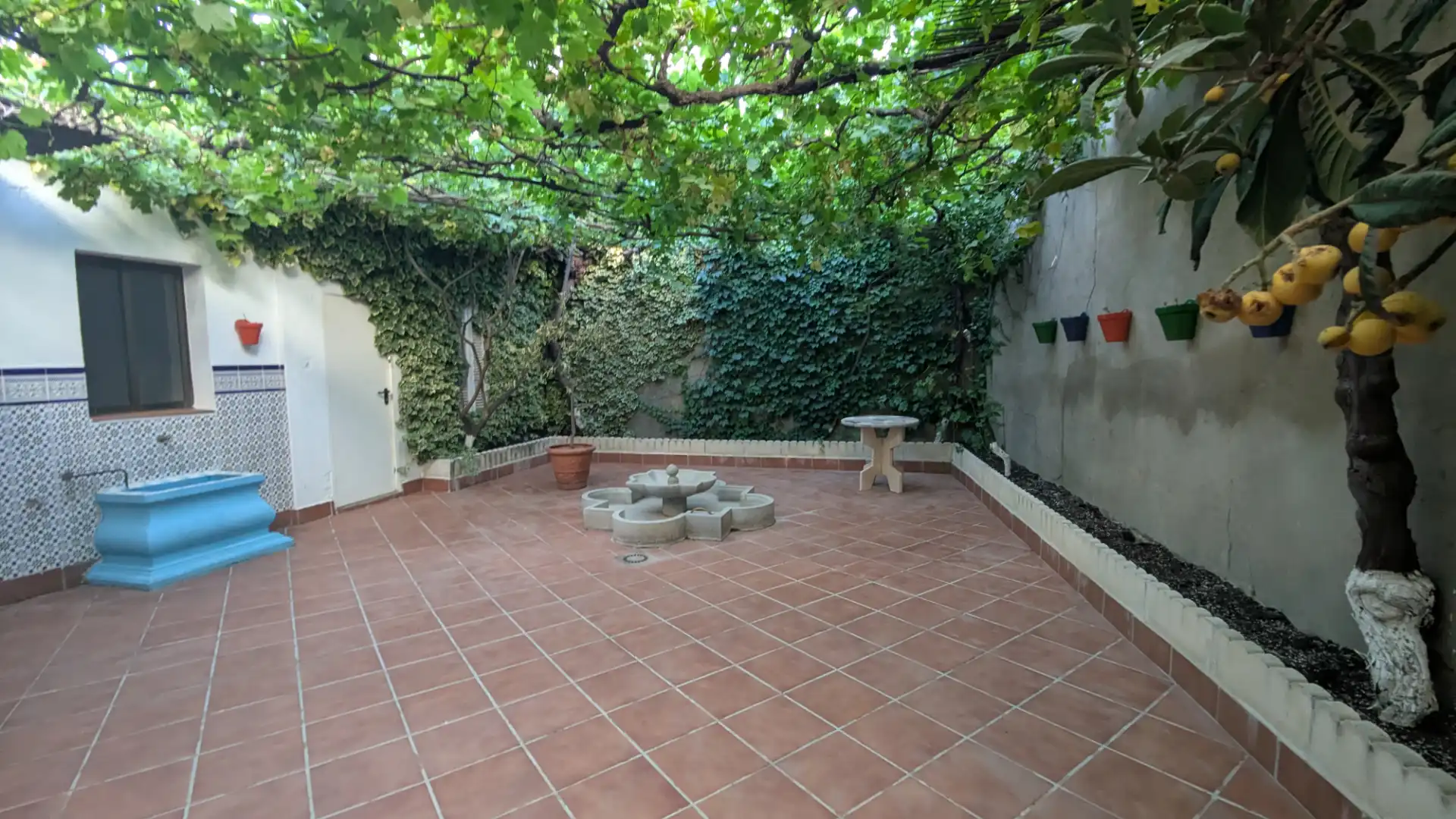 Terraza de Casa adosada en venta en Las Gabias con Calefacción y Terraza