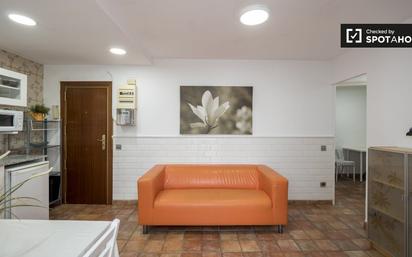 Living room of Flat to rent in  Barcelona Capital  with Air Conditioner, Heating and Furnished