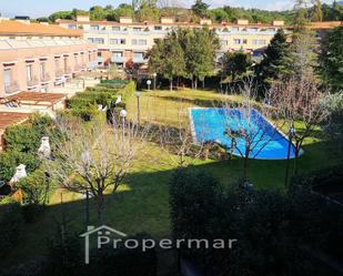 Swimming pool of Single-family semi-detached to rent in Vilanova del Vallès  with Heating and Community pool