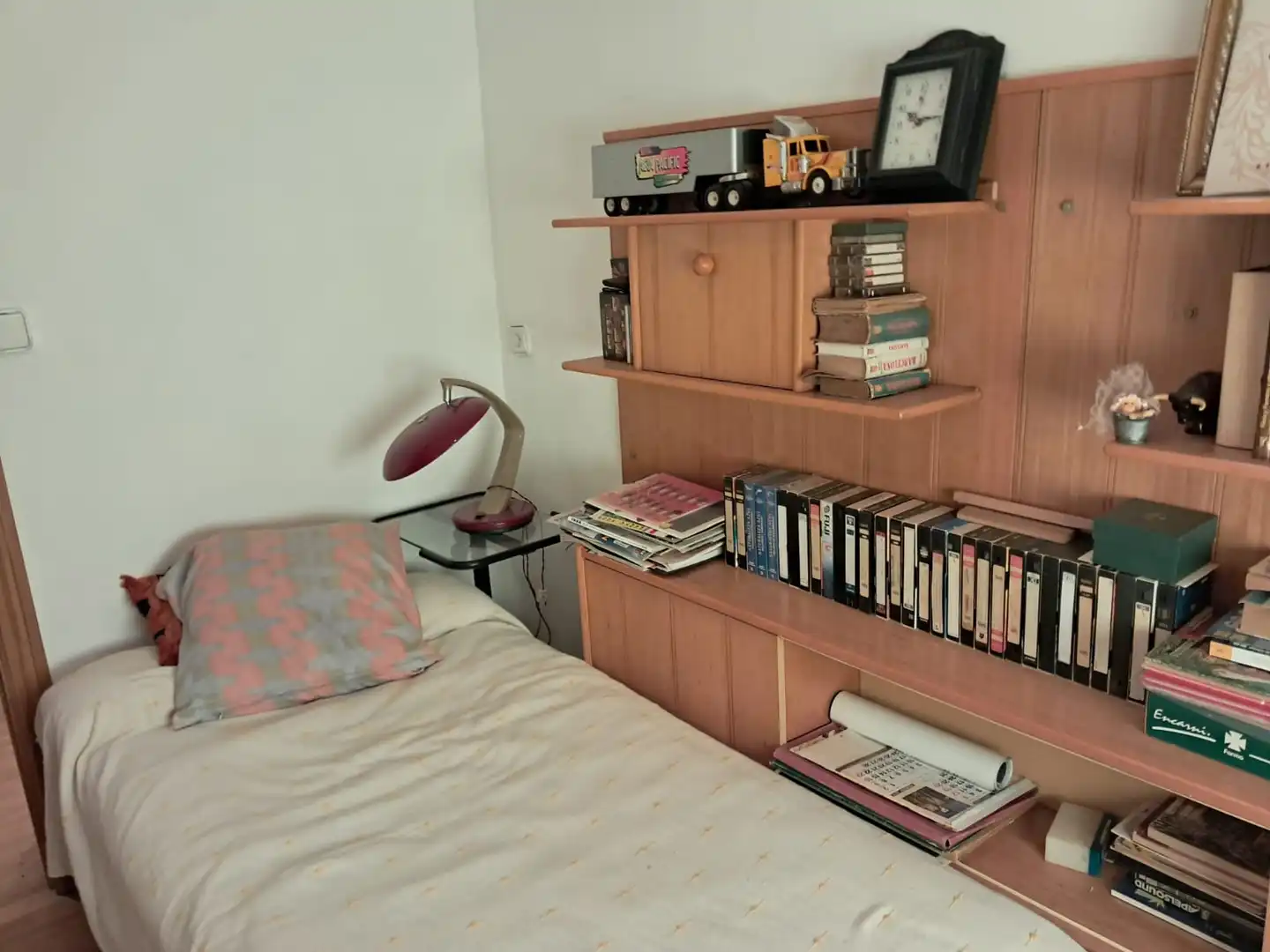 Habitación de Piso en venta en L'Hospitalet de Llobregat con Aire acondicionado y Calefacción