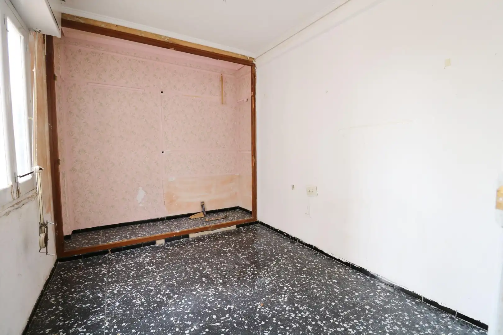 Flat for sale in Elche / Elx  with Storage room and Balcony