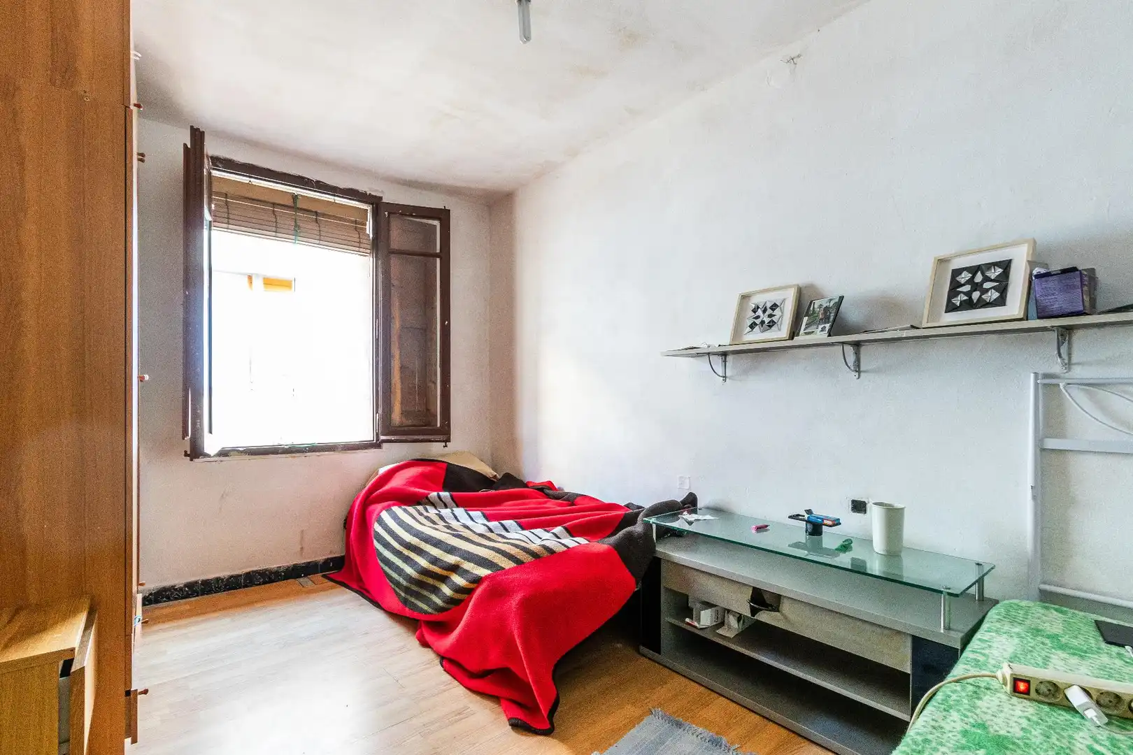 Dormitori de Casa o xalet en venda en Sant Llorenç Savall amb Terrassa