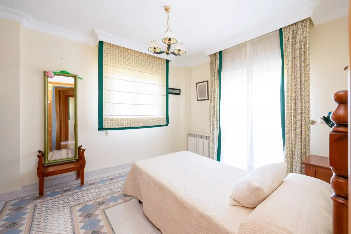 Chalet con piscina en venta en Calle del Abedul, imagen 37