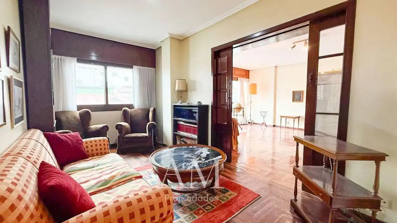 Living room of Flat for sale in Vigo   with Heating and Storage room
