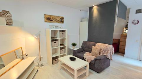 Foto 2 de Estudi de lloguer a Carrer de Lluís Sagnier, 50, El Guinardó, Barcelona Capital