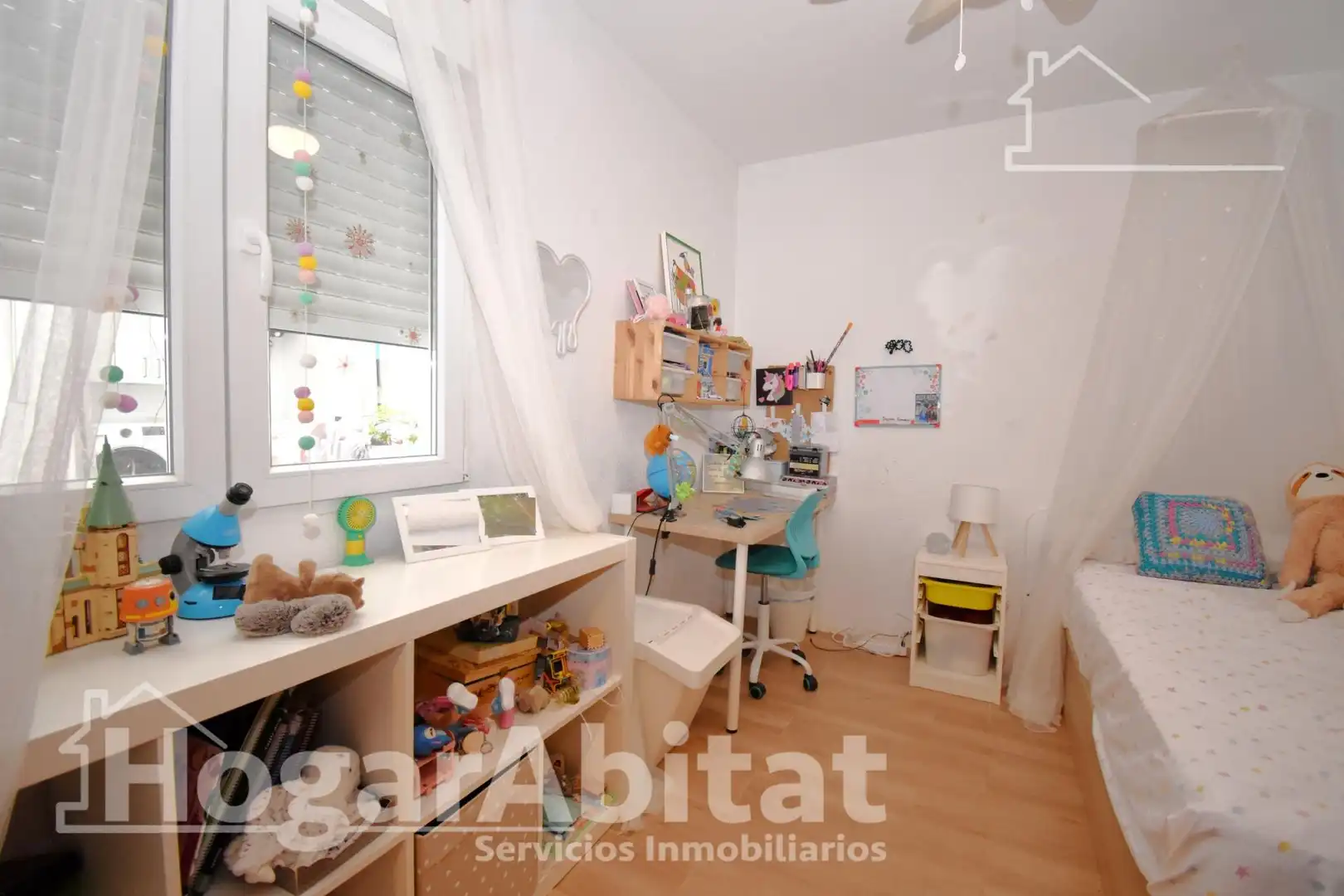 Habitación de Planta baja en venta en Burjassot con Aire acondicionado, Calefacción y Terraza