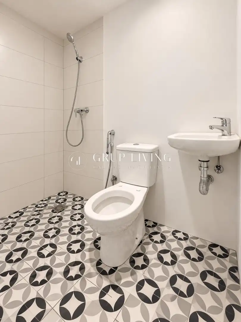 Bathroom of Commercial properties for rent in Els Molins - Pins Vens