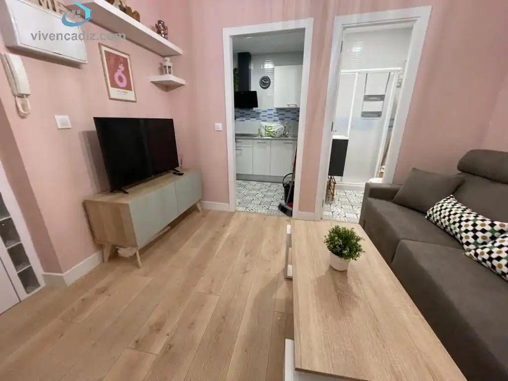 Apartamento de alquiler en El Pópulo - Santa María
