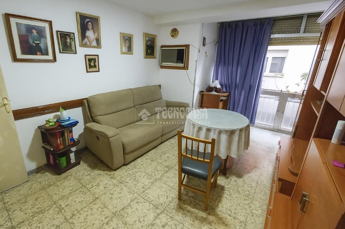 Sala d'estar de Pis en venda en  Sevilla Capital amb Terrassa