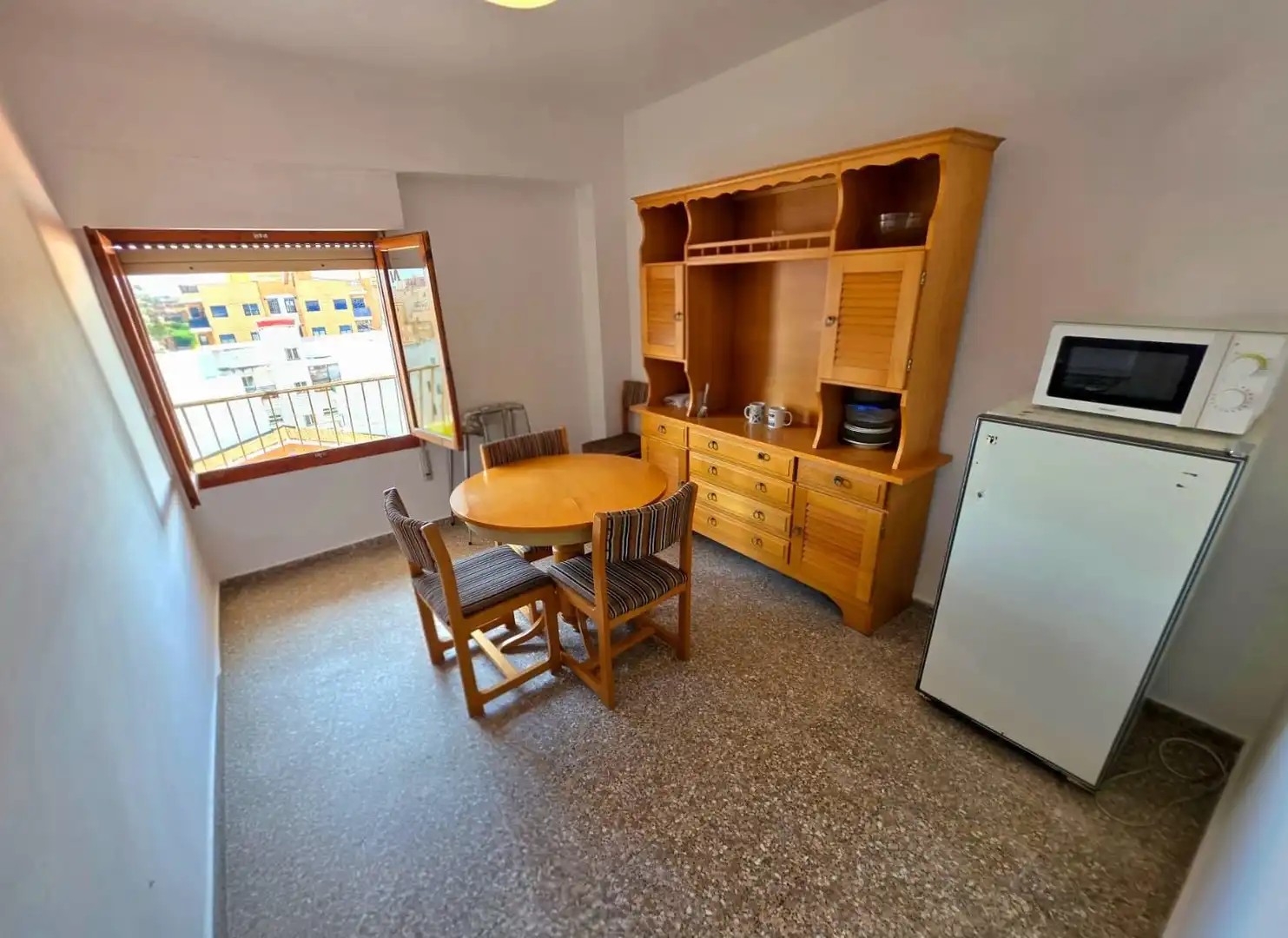 Comedor de Piso en venta en Castellón de la Plana / Castelló de la Plana con Terraza