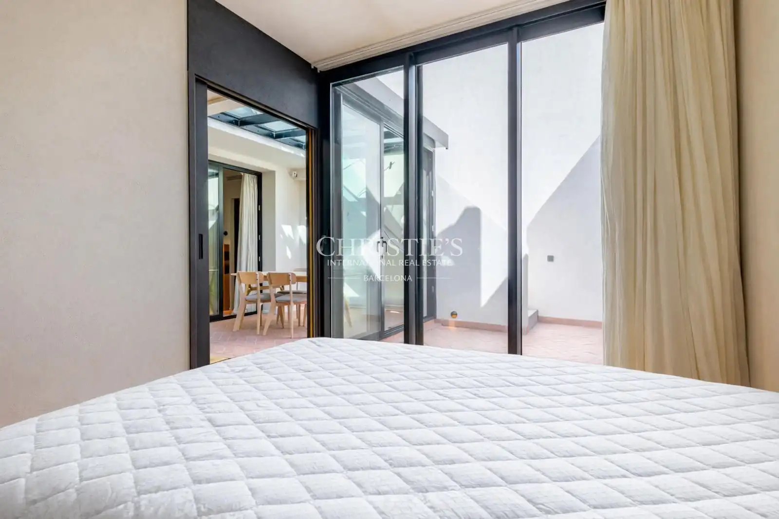 Dormitori de Dúplex en venda en Badalona amb Aire condicionat, Calefacció i Terrassa