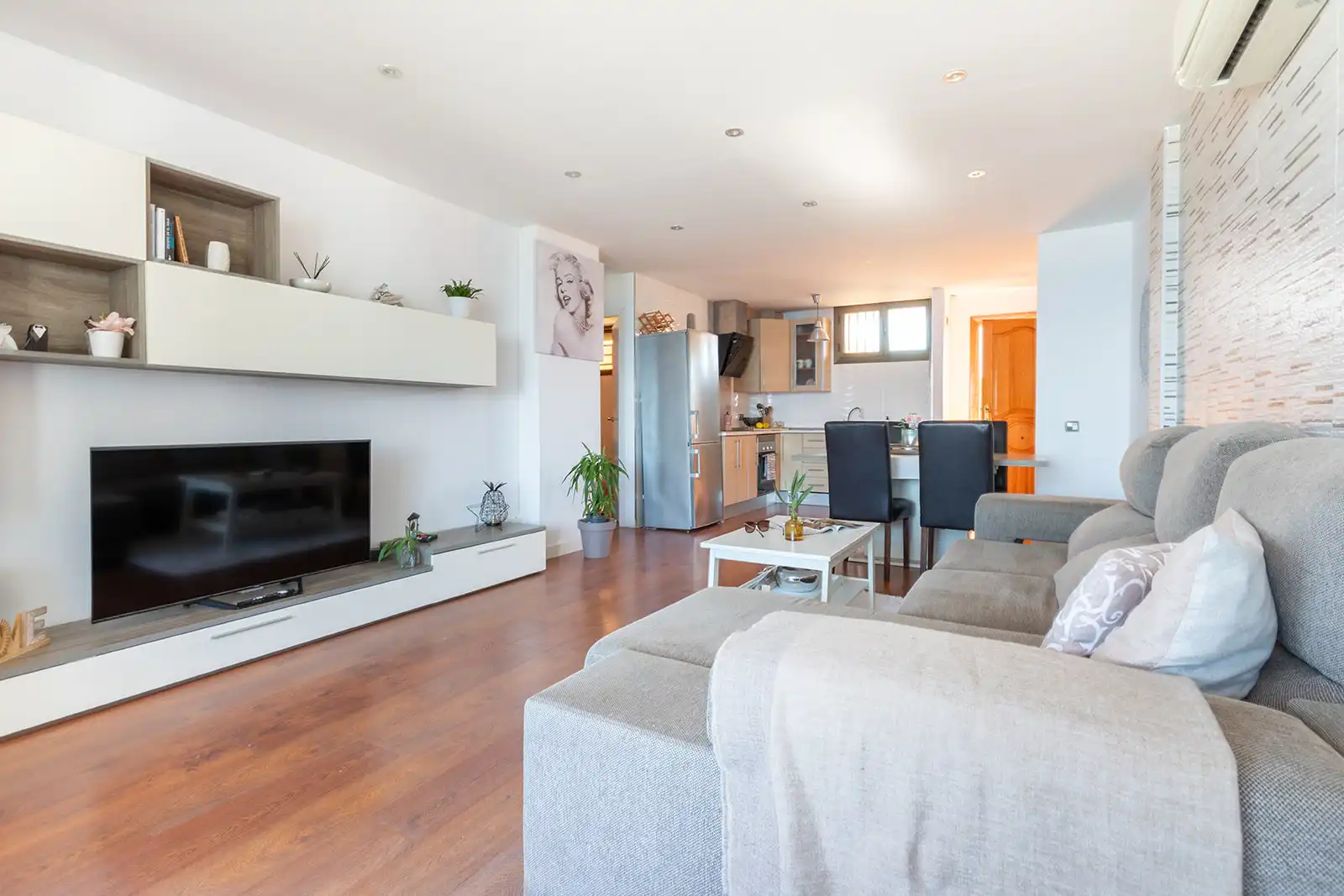 Sala d'estar de Apartament en venda en Calvià amb Aire condicionat, Moblat i Internet