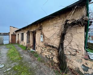 Vista exterior de Casa o xalet en venda en Ponferrada