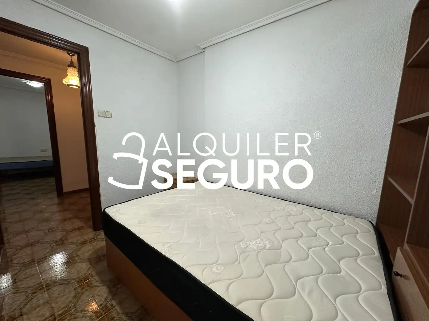 Bedroom of Flat for rent in Mislata  with Air Conditioner, Terrace and Furnished