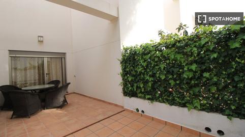 Photo 2 of Apartment to share in Punta Prima, Alicante