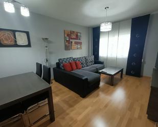 Living room of Flat to rent in Armilla  with Air Conditioner, Heating and Parquet flooring