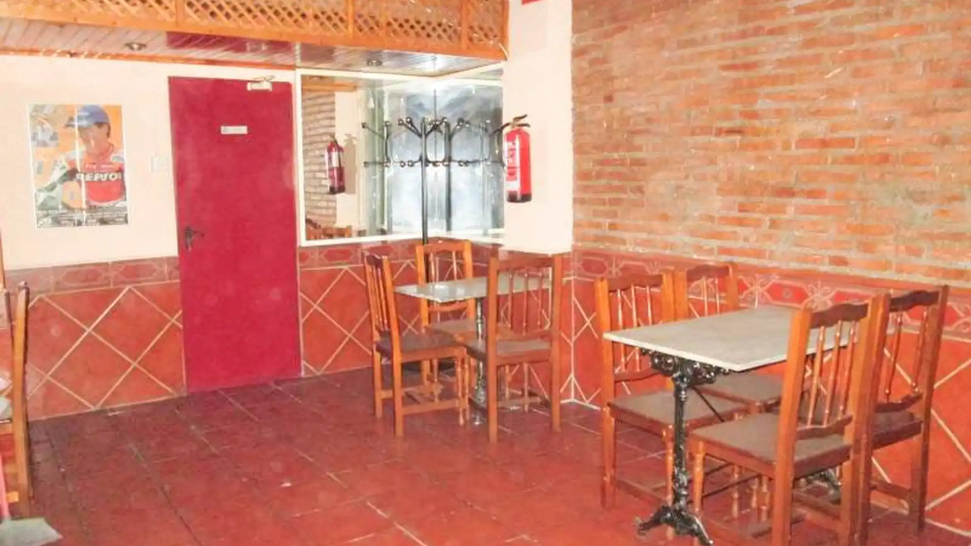 Local en venta en Olesa de Montserrat con Amueblado