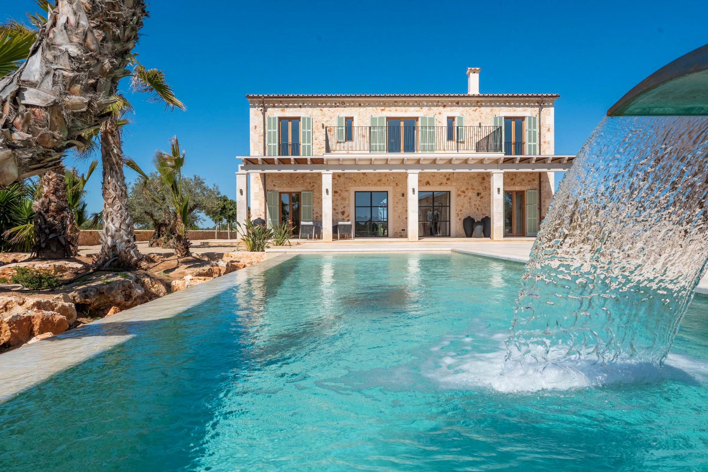 Exterior view of House or chalet for sale in Santanyí  with Private garden