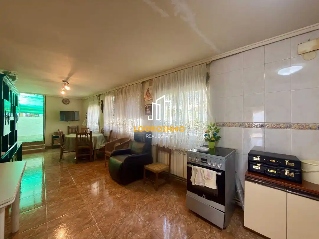 Casa en venda a Portillejo - Valdegastea