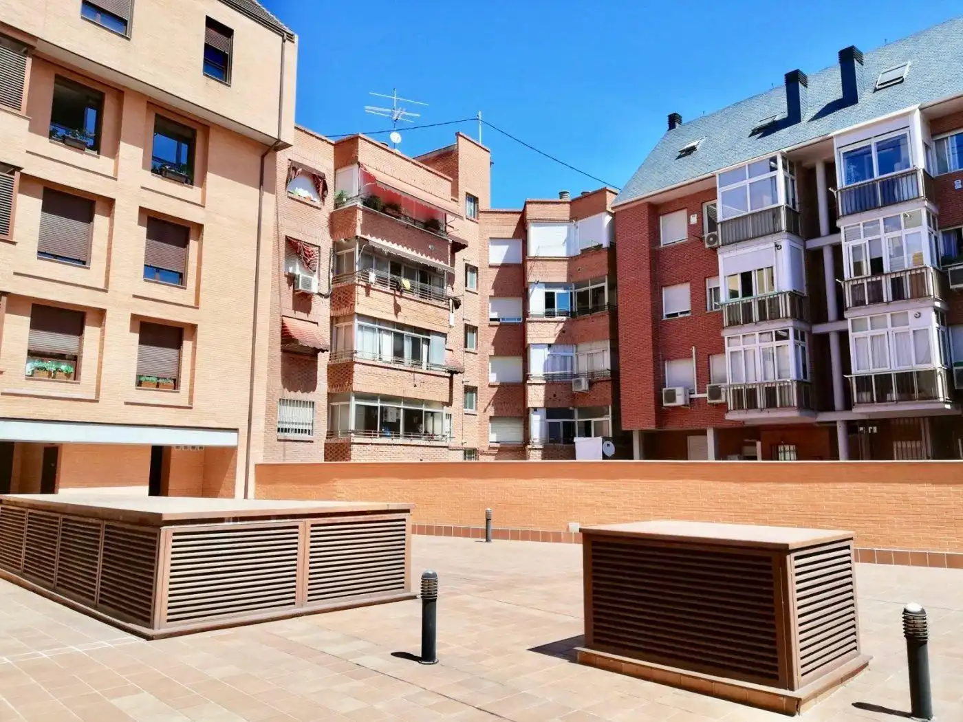 Vista exterior de Pis en venda en Madrid