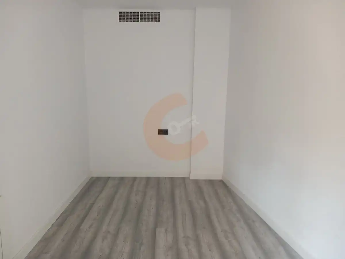 Flat for sale in El Vendrell  with Air Conditioner, Heating and Parquet flooring