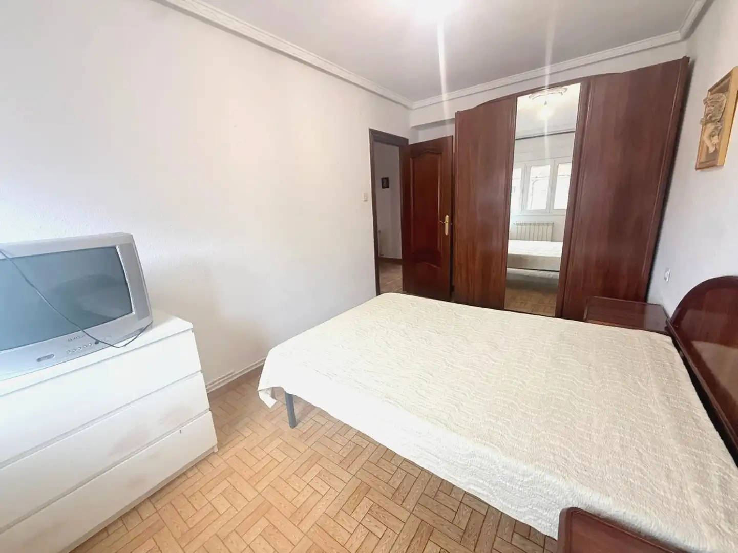 Piso en venta en Raíces - Calle Hernán Cortés, Raíces