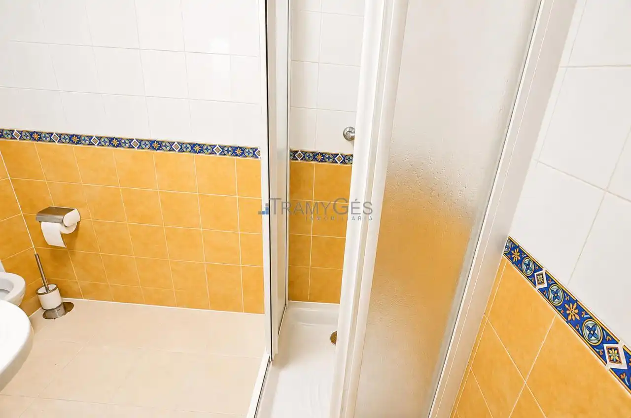 Badezimmer von Wohnung zur Miete in Tomiño mit Heizung und Möbliert