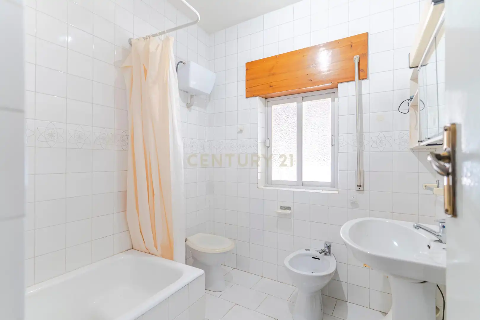 Bany de Casa o xalet en venda en Murtas amb Jardí privat, Forn i Rentadora