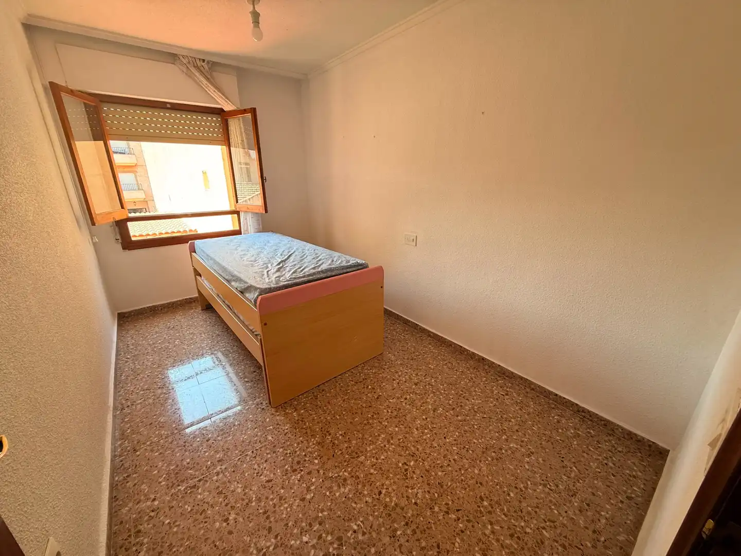 Bedroom of Flat for sale in Almoradí  with Storage room and Oven