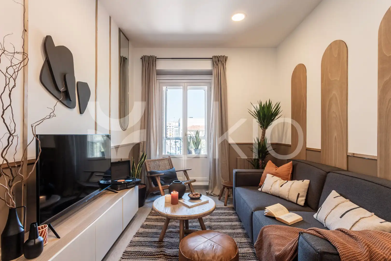 Sala de estar de Apartamento de alquiler en Madrid con Aire acondicionado, Amueblado y Horno