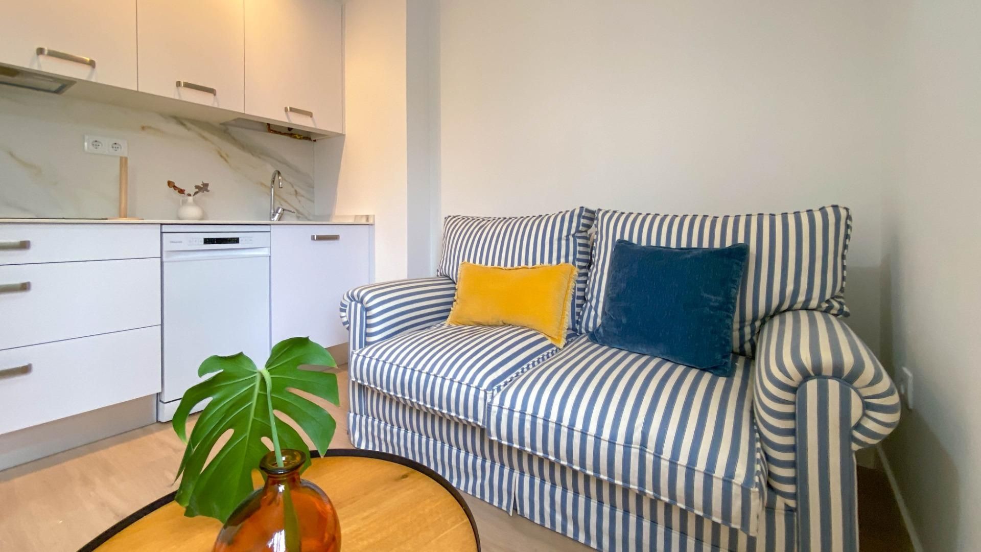 Living room of Apartment to rent in Santander  with Heating