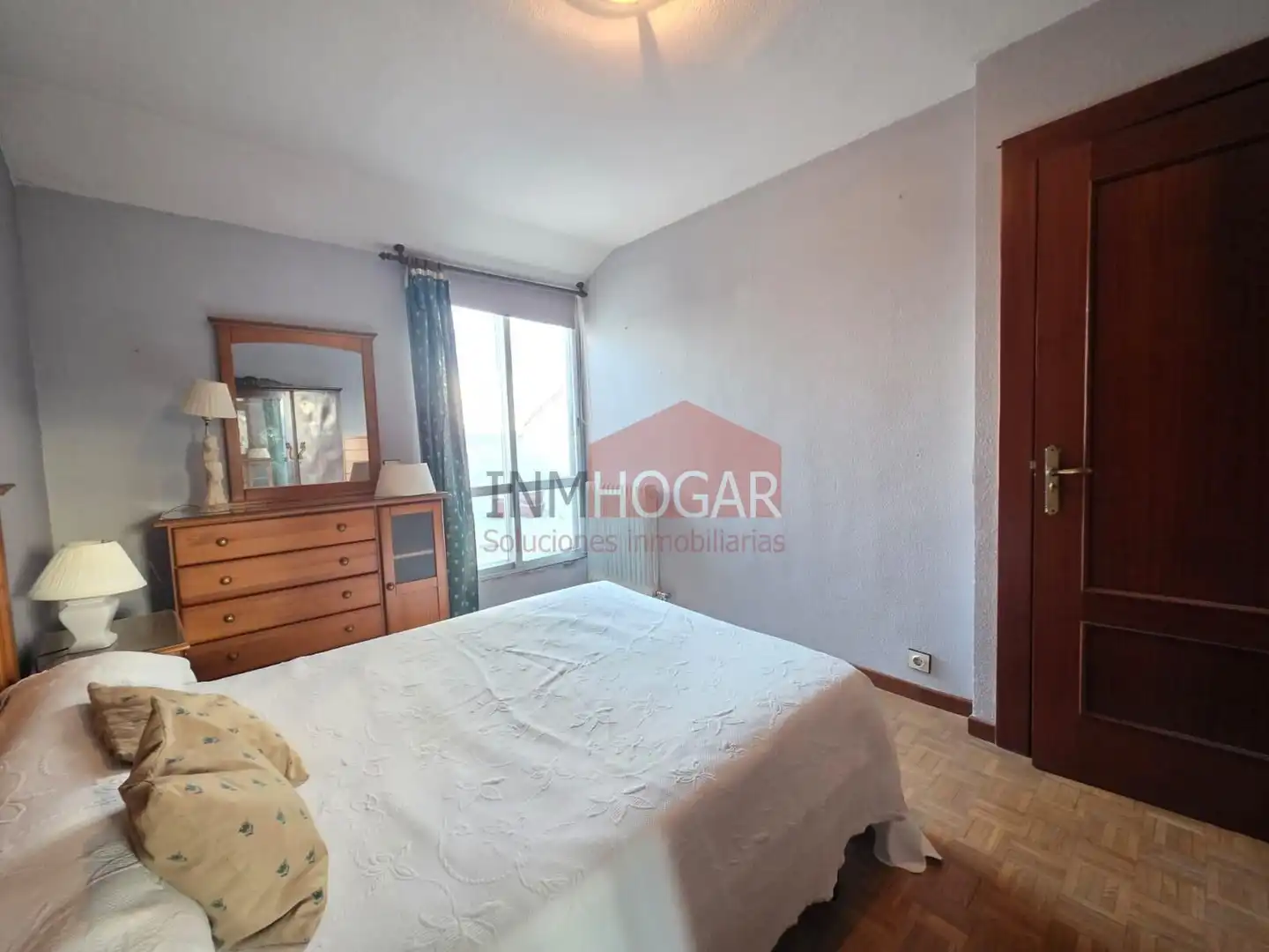 Habitación de Piso de alquiler en Ávila con Parquet, Terraza y Trastero