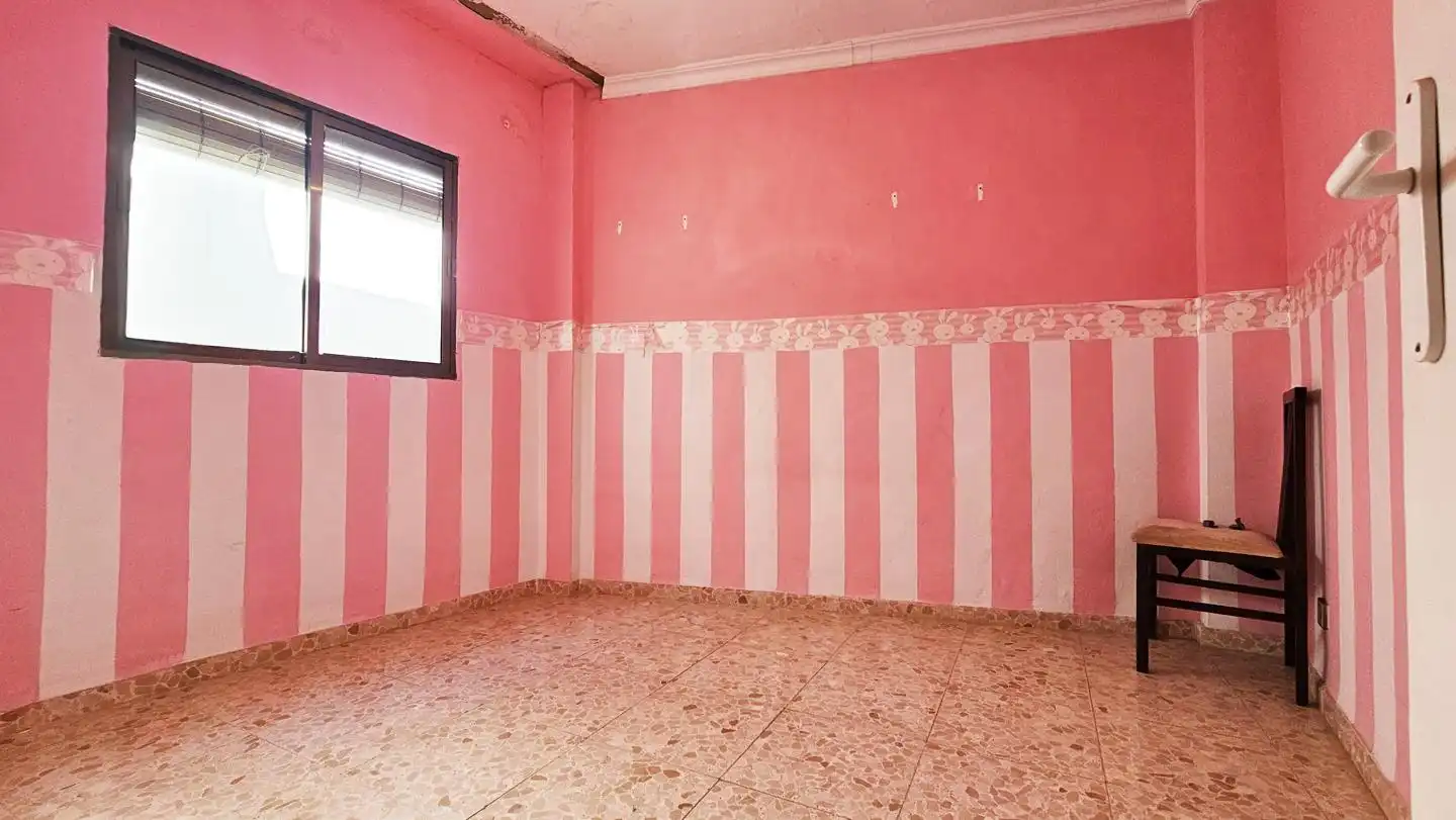 Dormitori de Casa adosada en venda en Coria del Río amb Terrassa