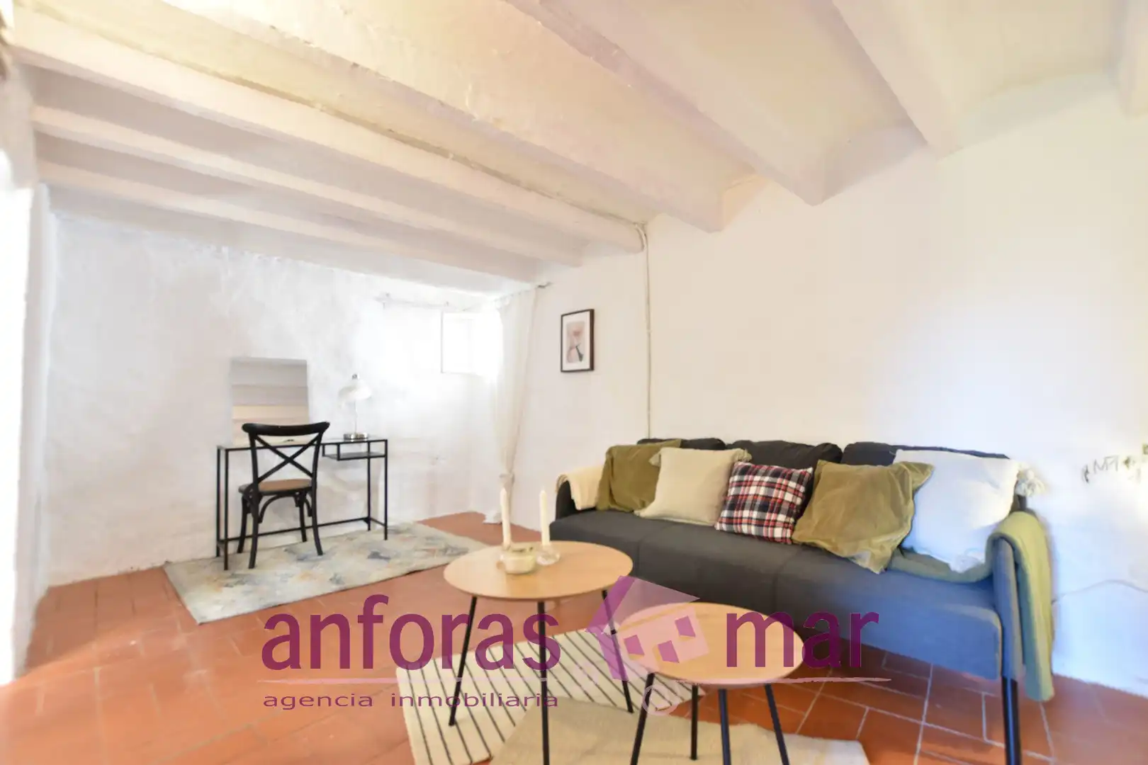 Sala d'estar de Casa adosada en venda en Creixell amb Calefacció
