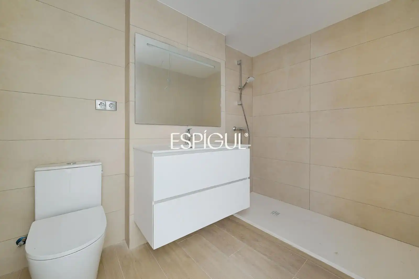 Baño de Piso en venta en Pals con Aire acondicionado, Calefacción y Terraza