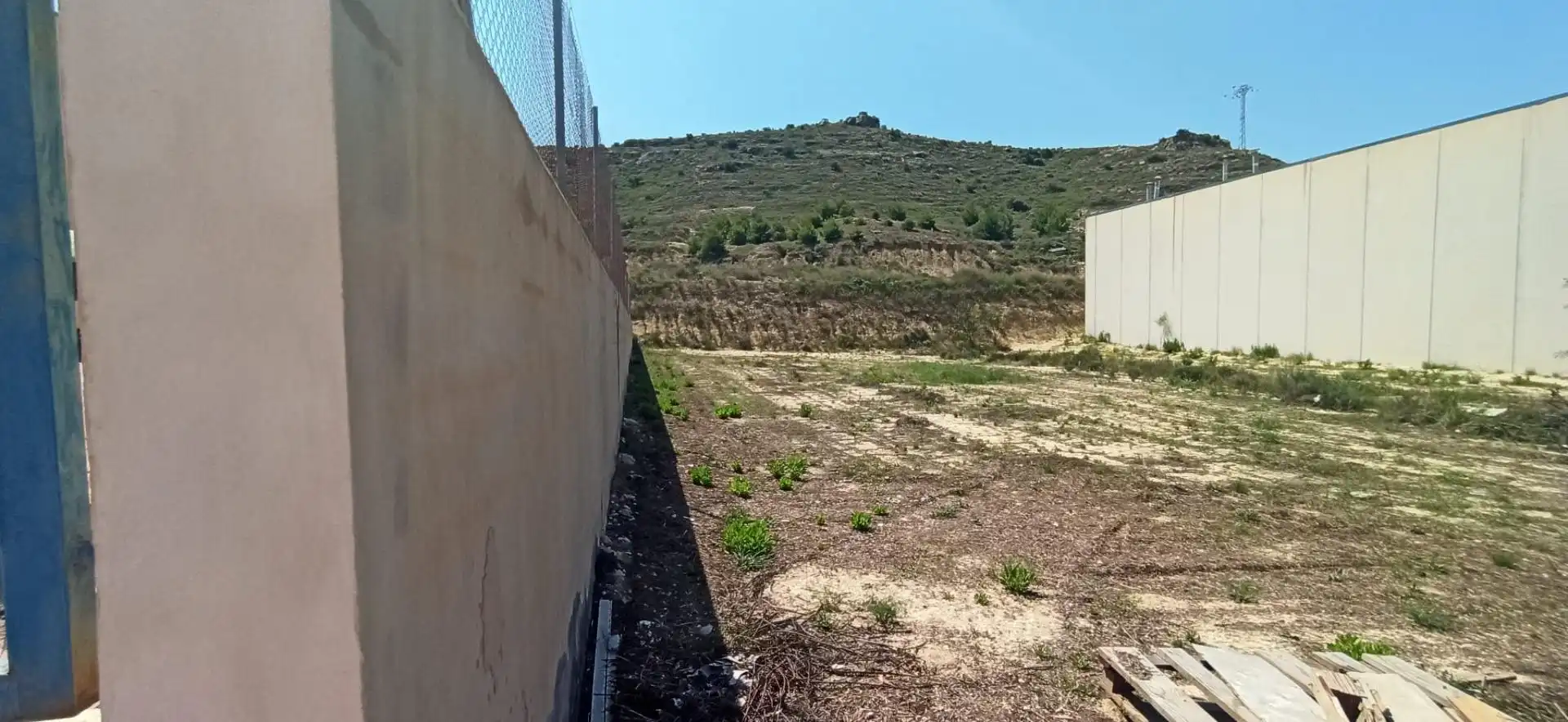 Terreno industriale in vendita a Pedanías Este, imagen 4