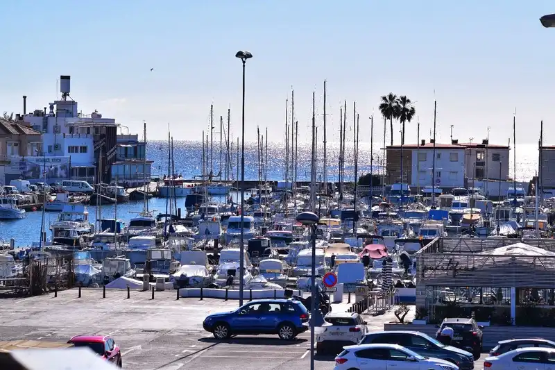 Parking de Casa o chalet en venta en Cartagena con Aire acondicionado, Calefacción y Jardín privado