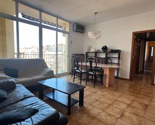 Sala d'estar de Pis de lloguer en  Barcelona Capital amb Calefacció i Balcó