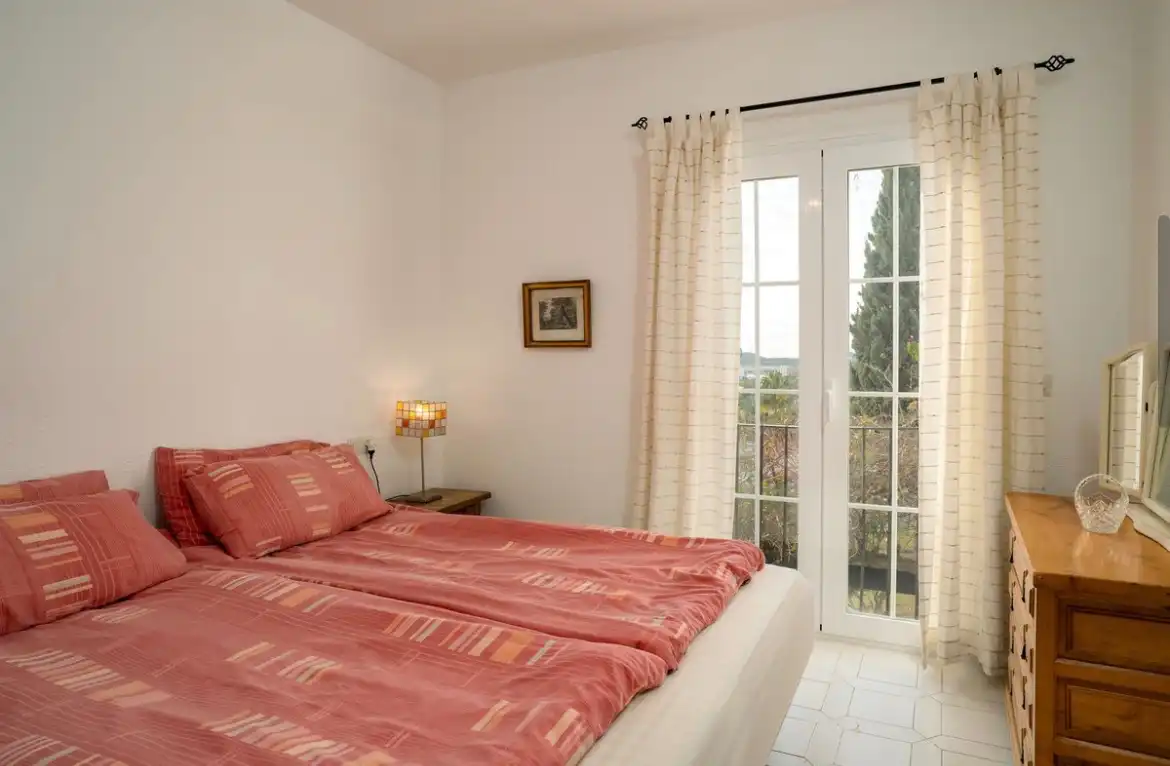 Dormitori de Pis en venda en Mijas amb Aire condicionat, Terrassa i Moblat