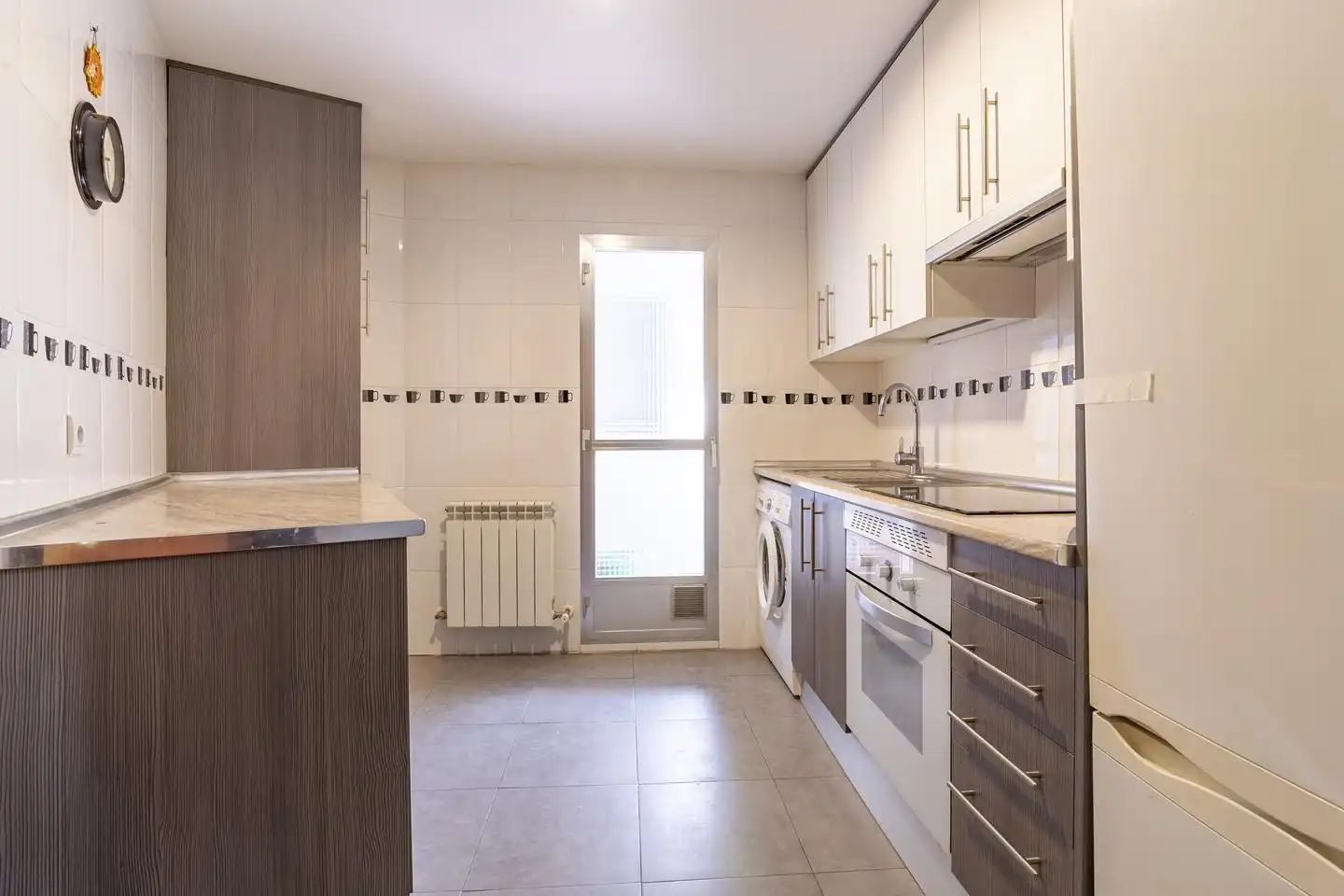 Cocina de Piso en venta en Alcorcón con Calefacción, Terraza y Alarma