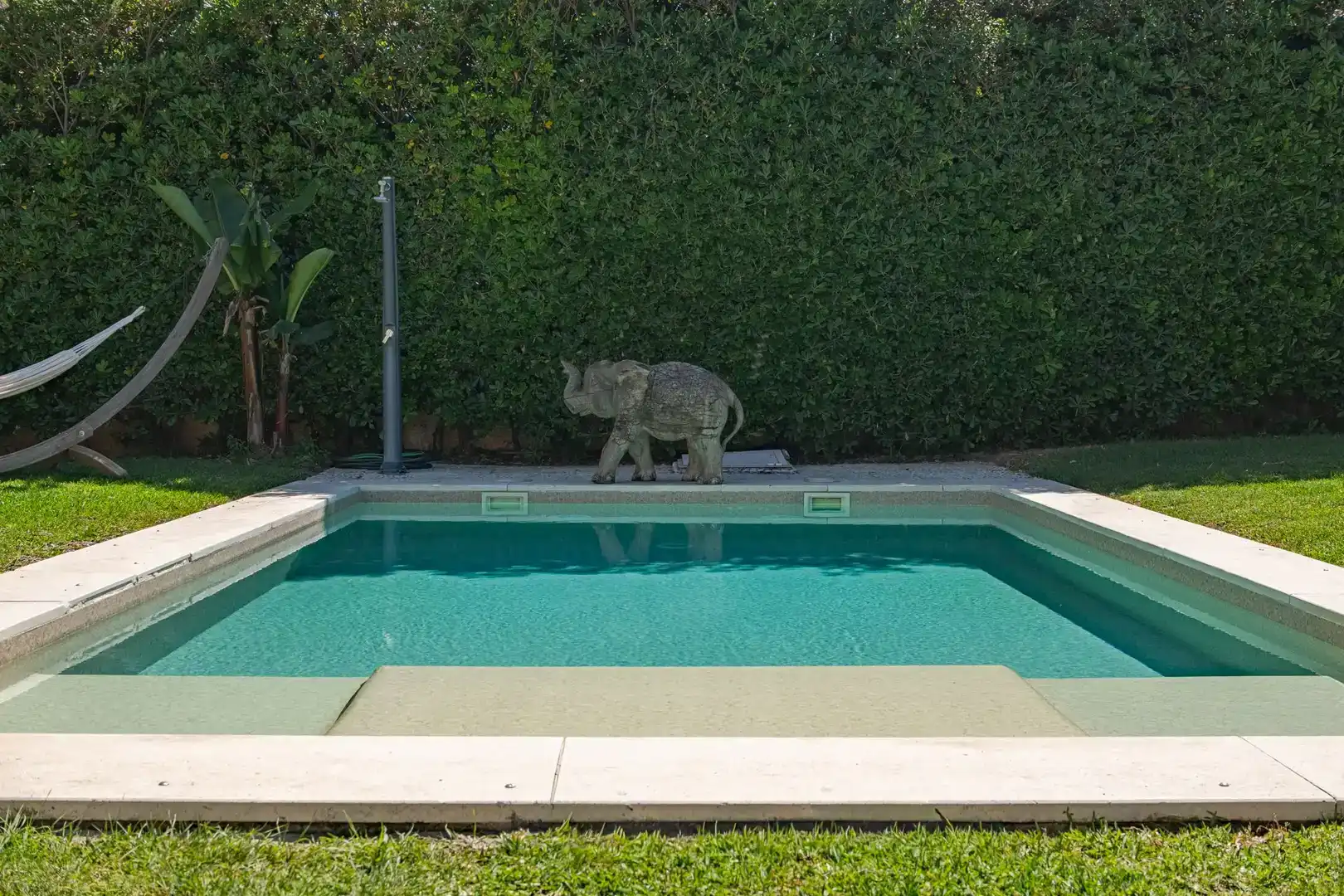 Piscina de Casa o chalet en venta en Torremolinos con Aire acondicionado, Jardín privado y Parquet