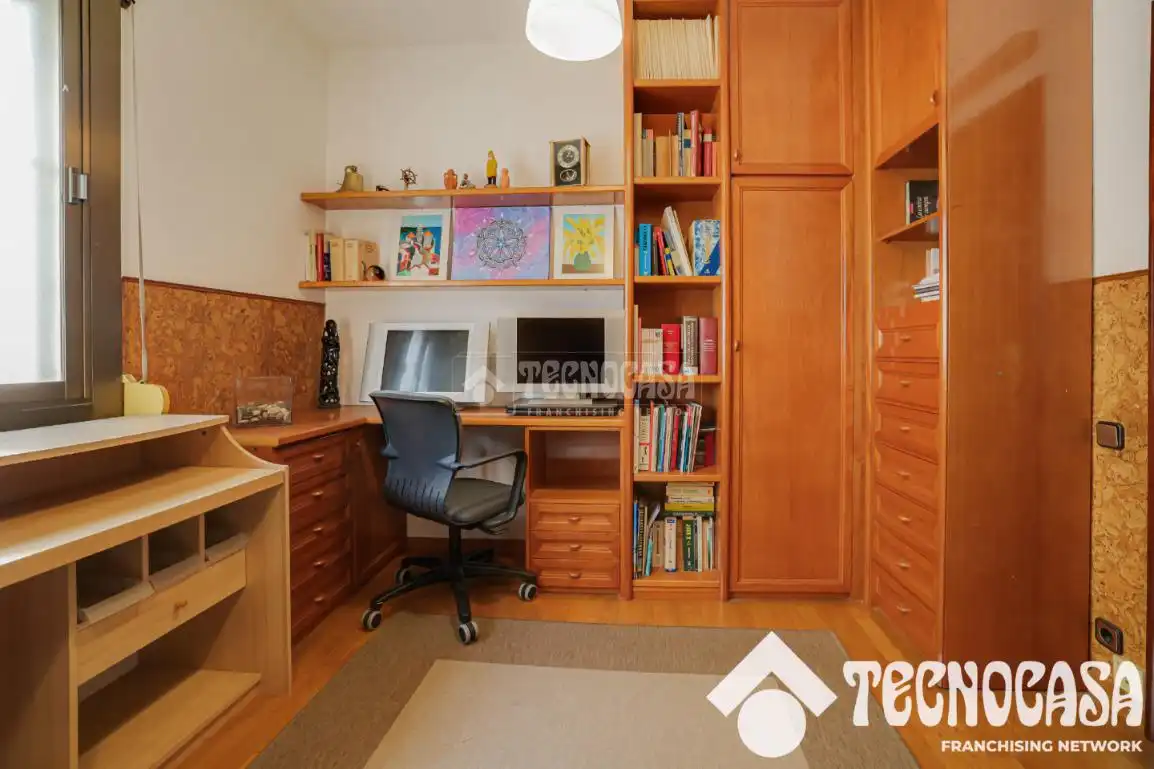 Habitación de Ático en venta en Barcelona con Aire acondicionado, Calefacción y Terraza