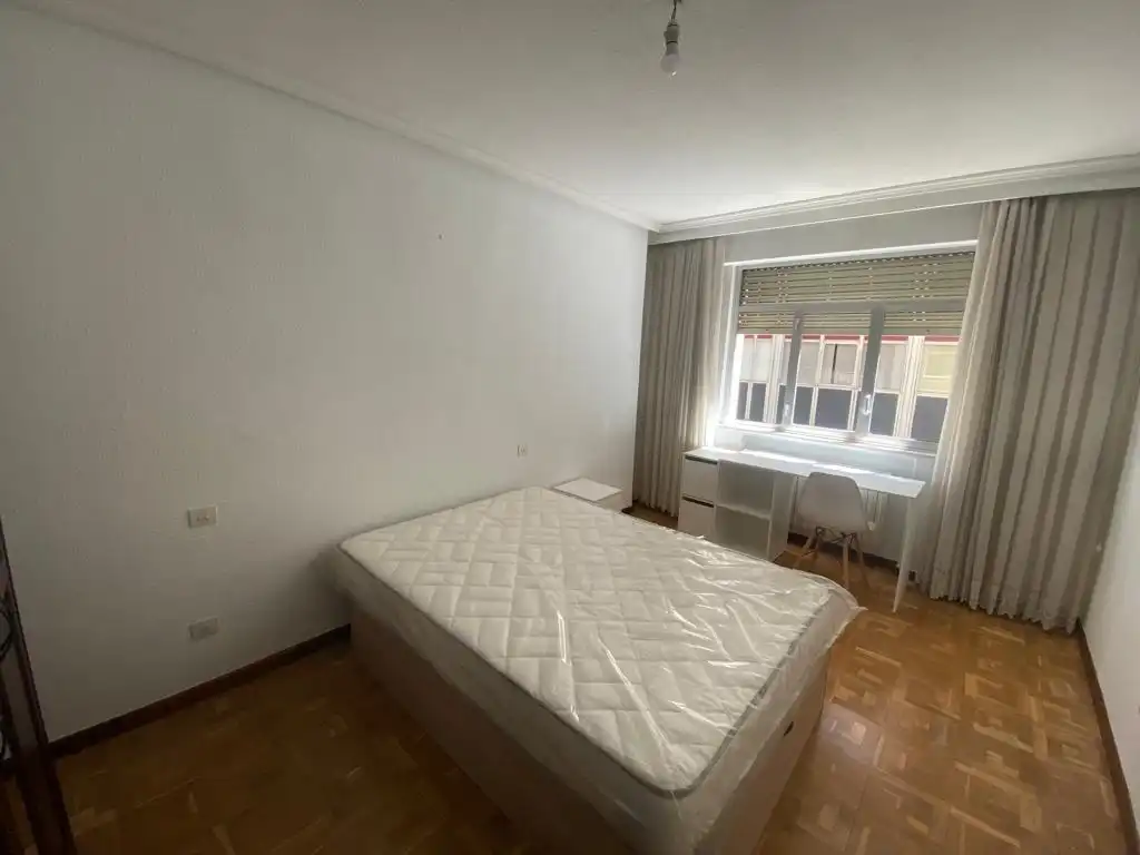 Piso con terraza en alquiler en RODRIGUEZ FABRES, imagen 26