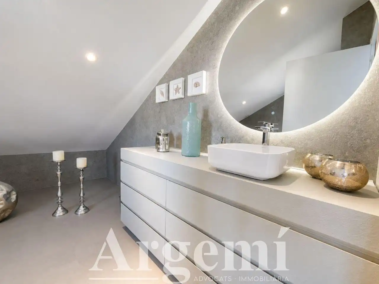 Baño de Casa o chalet en venta en Palau-solità i Plegamans con Aire acondicionado, Calefacción y Jardín privado