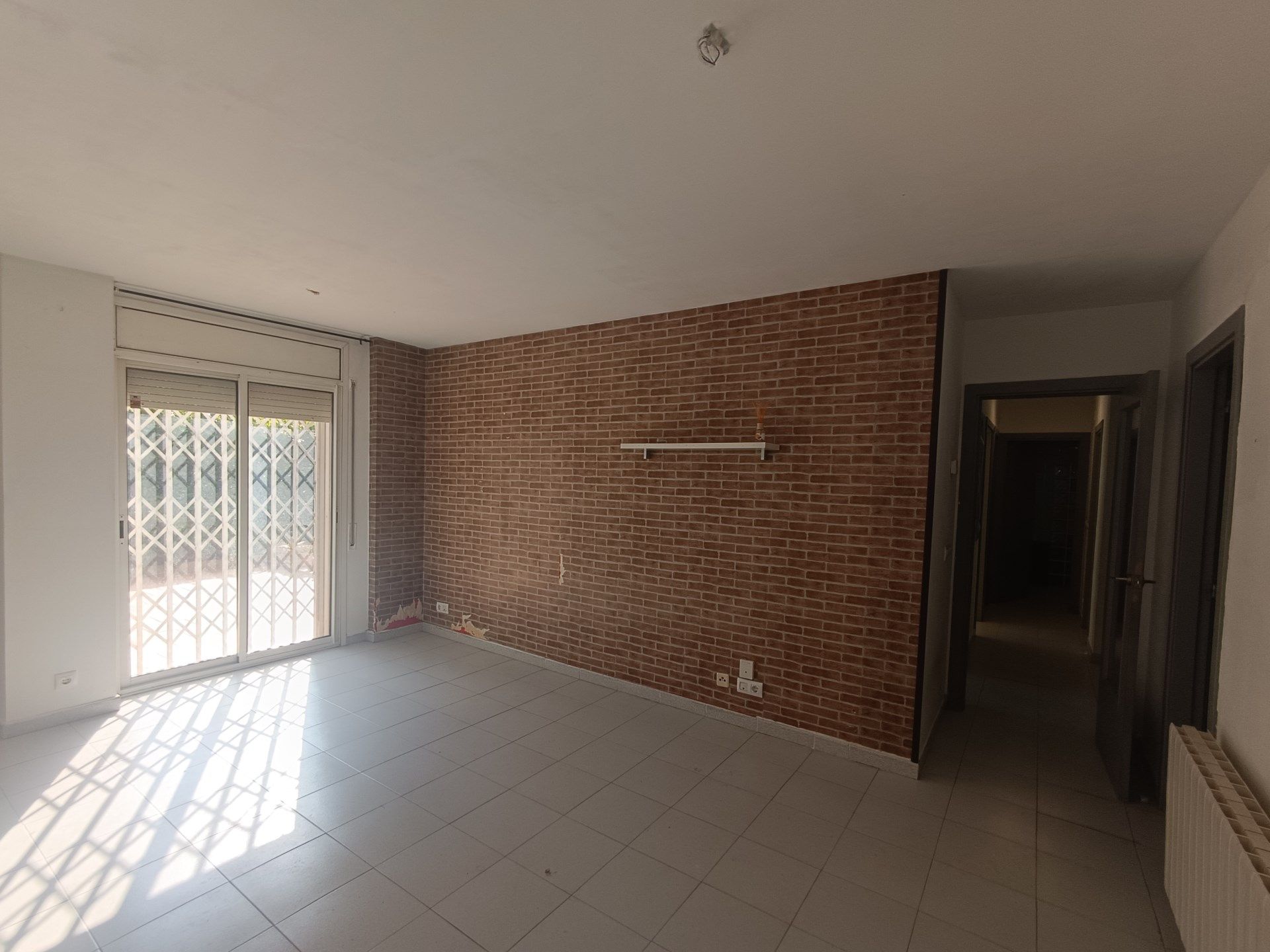 Flat for sale in Figueres  with Heating