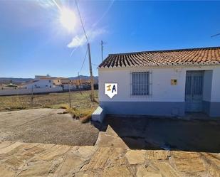 Exterior view of Single-family semi-detached for sale in Alcaucín  with Terrace