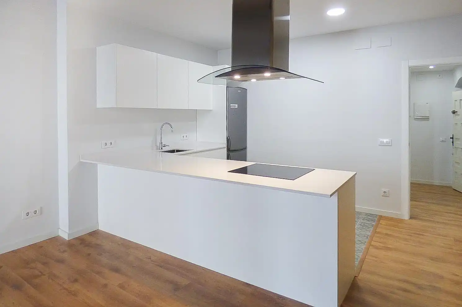 Apartments for rent in Centre - Barri Vell